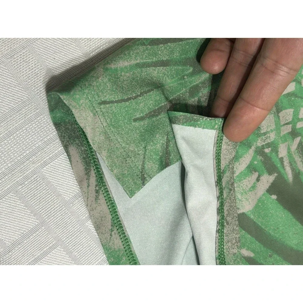 Lululemon Current State Board Short Green Floral Linerless 9.5” Inseam Men’s 33